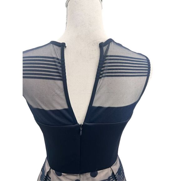 J. Peterman  sleeveless fully lined polka dot a line dress size 4 - Picture 13 of 16